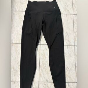 Nike Women’s’ High-Waisted Leggings